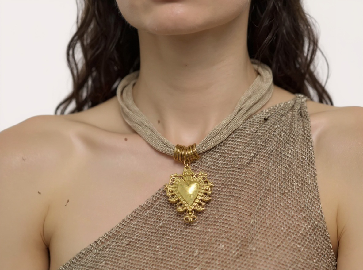 Collar Mesh Corazon - Mariana Osorno Joyería