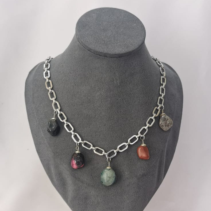 Collar maxi cadena con piedras colgantes - Mariana Osorno Joyería