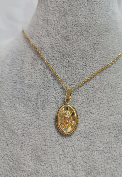 COLLAR VIRGEN Y MINI CIRCONIAS - Mariana Osorno Joyería