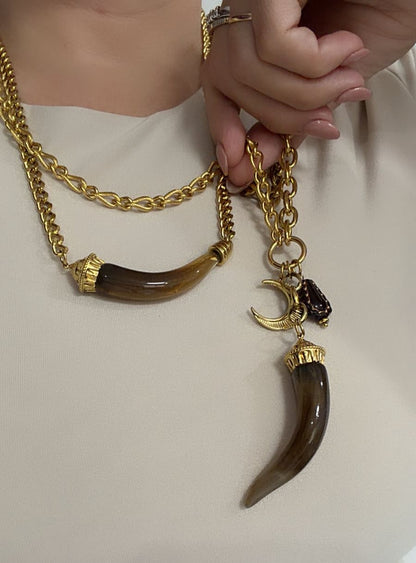 COLLAR DOBLE COLMILLO