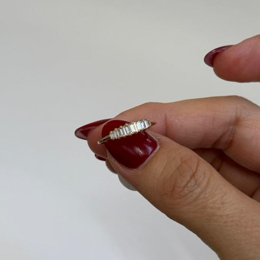 ANILLO CIRCONIAS - Mariana Osorno Joyería