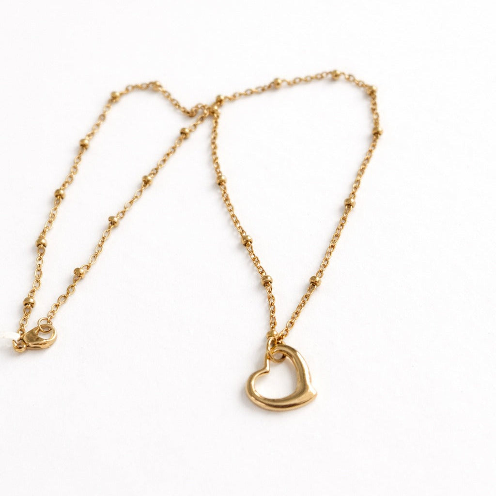 COLLAR CORAZON ORO ROSA - Mariana Osorno Joyería
