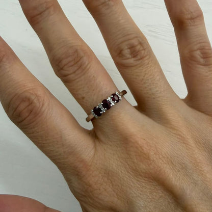 CHURUMBELA TRIPLE RUBI - Mariana Osorno Joyería