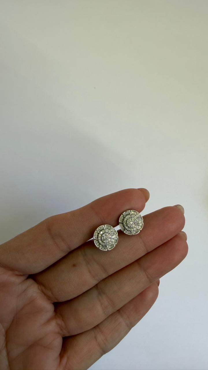 ARETES FLOR