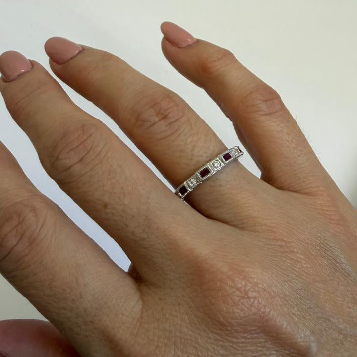 CHURUMBELA CUADRO RUBI - Mariana Osorno Joyería