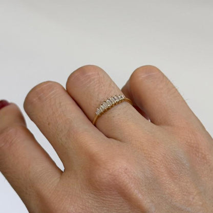 ANILLO CIRCONIAS - Mariana Osorno Joyería
