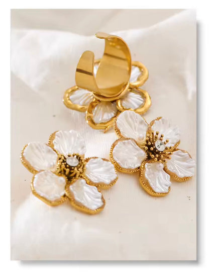 ANILLO FLOR - Mariana Osorno Joyería