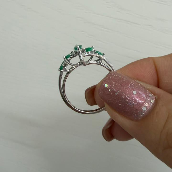 ANILLO MARQUIZ ESMERALDAS - Mariana Osorno Joyería