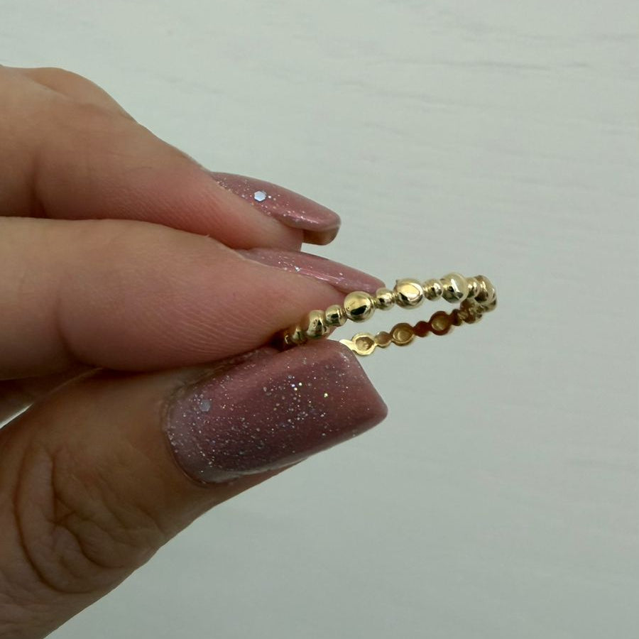ANILLO ORO DOTS - Mariana Osorno Joyería