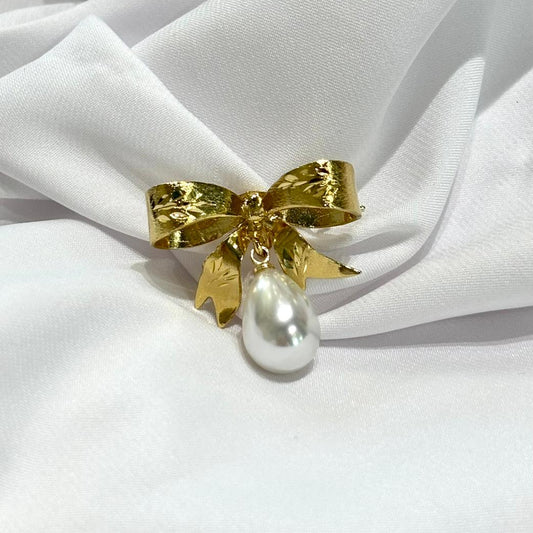 BROCHE MOÑO CON PERLA - Mariana Osorno Joyería