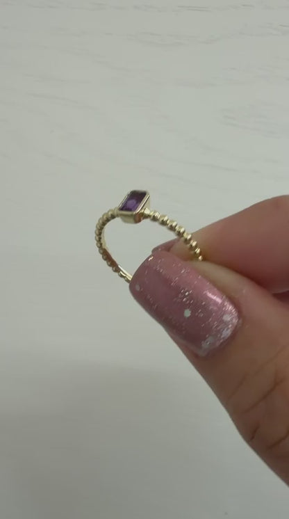 ANILLO AMATISTA SOLITARIO